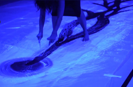 הַשִּׁילִי נַעֲלַיִךְ // 12.12